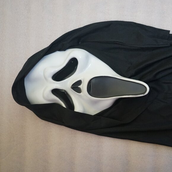 2022 Easter Unlimited Scream Ghost Face Mask 9206S - Picture 3 of 4